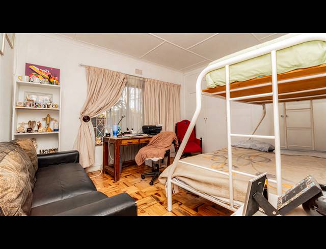 4 BEDROOM HOUSE FOR SALE IN RACEVIEW